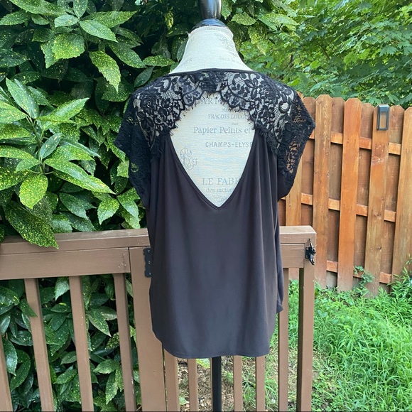 Forever 21 Size 2X Black Shirt - Picture 12 of 16